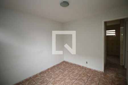 Quarto 2 de apartamento para alugar com 2 quartos, 48m² em Irajá, Rio de Janeiro