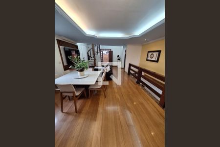 Sala de casa à venda com 5 quartos, 250m² em Ouro Preto, Belo Horizonte