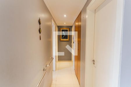 Corredor de apartamento à venda com 3 quartos, 79m² em União, Belo Horizonte