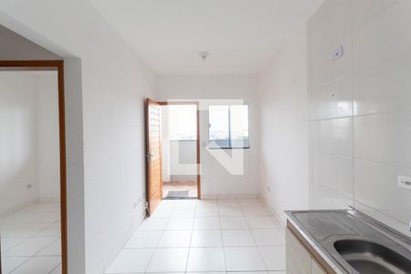 Sala/Cozinha de apartamento para alugar com 2 quartos, 42m² em Vila Franci, São Paulo