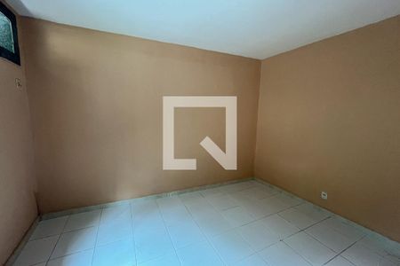 Quarto 1 de casa para alugar com 2 quartos, 140m² em Pitangueiras, Rio de Janeiro