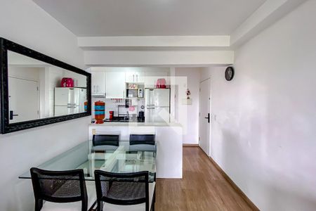 Sala de apartamento para alugar com 2 quartos, 55m² em Vila Regente Feijó, São Paulo