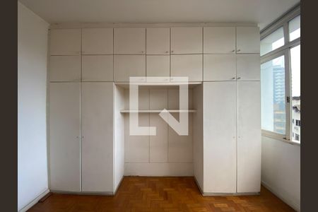 Quarto de apartamento à venda com 1 quarto, 48m² em Botafogo, Rio de Janeiro