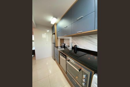 Cozinha de apartamento à venda com 2 quartos, 72m² em Renascença, Belo Horizonte