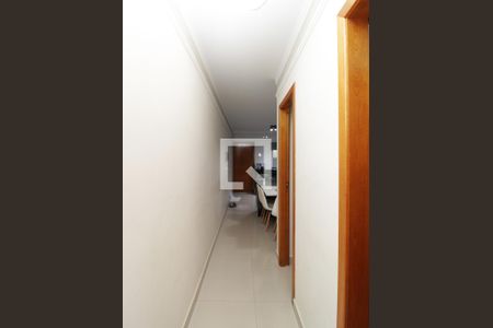 Corredor - Cozinha de casa para alugar com 3 quartos, 180m² em Vila Gustavo, São Paulo