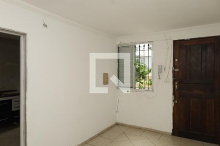 Sala de apartamento para alugar com 3 quartos, 52m² em Conjunto Residencial José Bonifácio, São Paulo