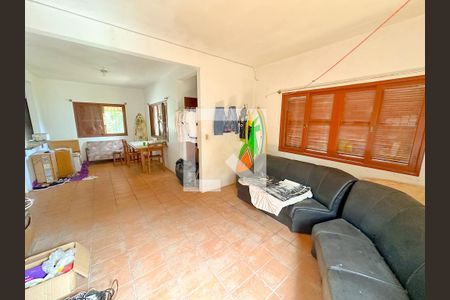 Sala de casa para alugar com 3 quartos, 190m² em Ingleses Norte, Florianópolis