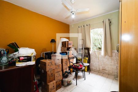 Quarto 1 de casa para alugar com 2 quartos, 58m² em Jardim Bom Refugio, São Paulo