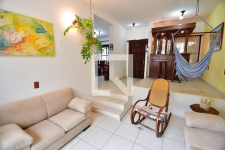 Sala 1 de casa à venda com 5 quartos, 240m² em Parque das Flores, Campinas