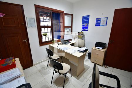 Quarto 1 de casa à venda com 5 quartos, 240m² em Parque das Flores, Campinas