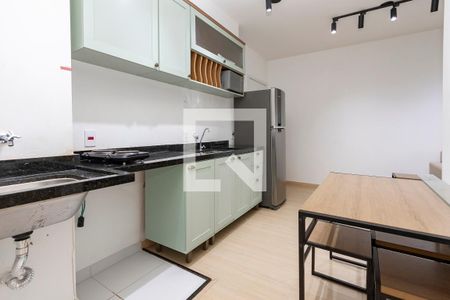 Cozinha de apartamento à venda com 2 quartos, 45m² em Santo Amaro, São Paulo