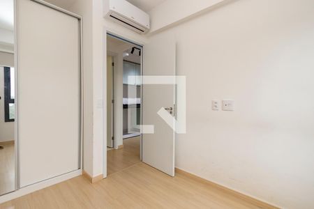 Quarto 1 de apartamento à venda com 2 quartos, 45m² em Santo Amaro, São Paulo