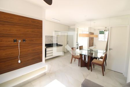 Sala / Cozinha / Área de Serviço de apartamento para alugar com 2 quartos, 42m² em Santana, São Paulo