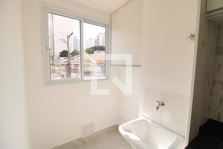 Sala / Cozinha / Área de Serviço de apartamento para alugar com 2 quartos, 42m² em Santana, São Paulo