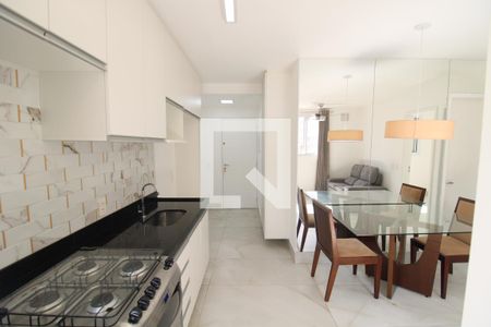 Sala / Cozinha / Área de Serviço de apartamento para alugar com 2 quartos, 42m² em Santana, São Paulo