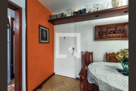 Entrada de apartamento à venda com 2 quartos, 64m² em Praça da Bandeira, Rio de Janeiro