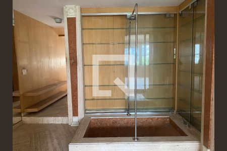 Banheiro da suíte  de apartamento à venda com 3 quartos, 176m² em Leblon, Rio de Janeiro