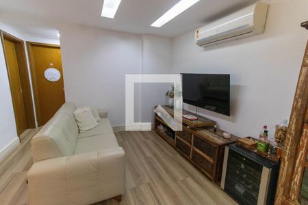 Sala de apartamento para alugar com 3 quartos, 162m² em Santa Rosa, Niterói