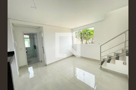 Sala de apartamento à venda com 3 quartos, 96m² em Indians, Belo Horizonte