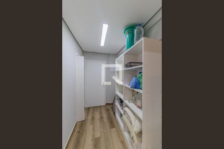 Corredor de Entrada de apartamento à venda com 3 quartos, 85m² em Consolação, São Paulo