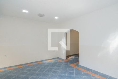 Casa à venda com 235m², 3 quartos e 4 vagas Casa à venda com 235m², 3 quartos e 4 vagasCopa