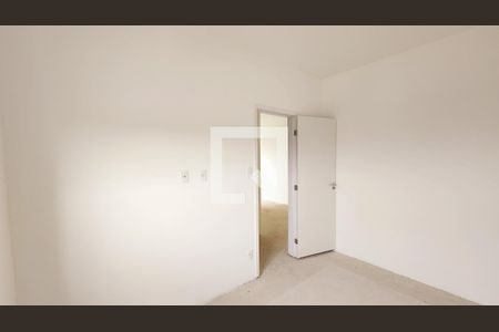 Quarto de apartamento à venda com 2 quartos, 45m² em Vila Santa Terezinha, Várzea Paulista