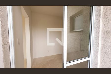 Varanda Sala de apartamento à venda com 2 quartos, 45m² em Vila Santa Terezinha, Várzea Paulista