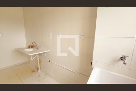 Cozinha/Área de Serviço de apartamento à venda com 2 quartos, 45m² em Vila Santa Terezinha, Várzea Paulista