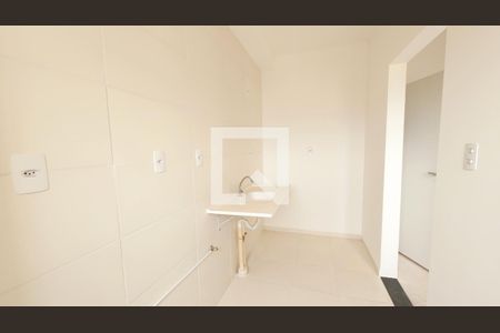 Cozinha e Área de Serviço de apartamento à venda com 2 quartos, 45m² em Vila Santa Terezinha, Várzea Paulista