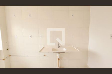 Cozinha e Área de Serviço de apartamento à venda com 2 quartos, 45m² em Vila Santa Terezinha, Várzea Paulista