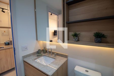 Banheiro de kitnet/studio à venda com 1 quarto, 25m² em Campo Belo, São Paulo