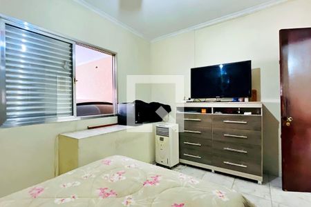 Casa à venda com 180m², 2 quartos e 1 vaga Casa à venda com 180m², 2 quartos e 1 vagaQuarto 1 - Casa 2