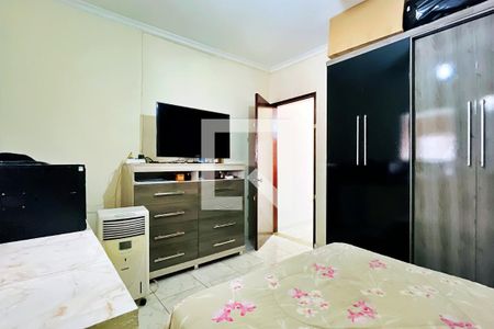 Casa à venda com 180m², 2 quartos e 1 vaga Casa à venda com 180m², 2 quartos e 1 vagaQuarto 1 - Casa 2
