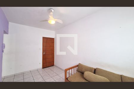 Sala de apartamento para alugar com 1 quarto, 50m² em Guilhermina, Praia Grande