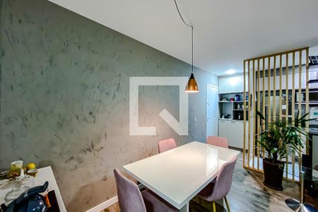 Apartamento à venda com 57m², 2 quartos e 1 vagaSala