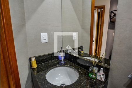 Apartamento à venda com 102m², 2 quartos e 2 vagas Apartamento à venda com 102m², 2 quartos e 2 vagasBanheiro Social