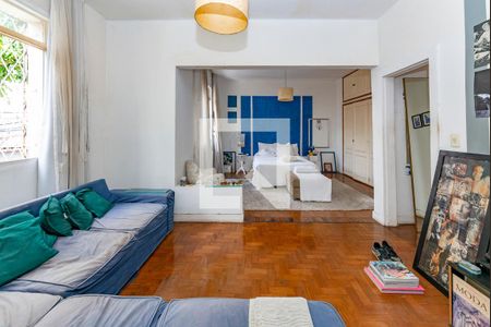 Quarto 1 de apartamento para alugar com 2 quartos, 117m² em Alto Barroca, Belo Horizonte