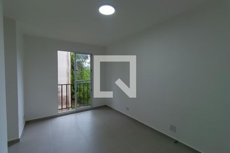 Sala de apartamento para alugar com 2 quartos, 50m² em Jardim da Gloria, Cotia