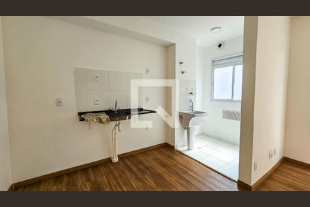 Cozinha de apartamento para alugar com 2 quartos, 37m² em Vila dos Andradas, São Paulo