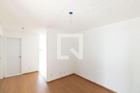 Sala de apartamento para alugar com 2 quartos, 45m² em Campo Grande, Rio de Janeiro