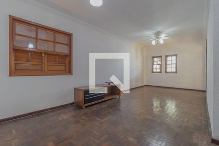 Sala de casa à venda com 3 quartos, 205m² em Itapoã, Belo Horizonte