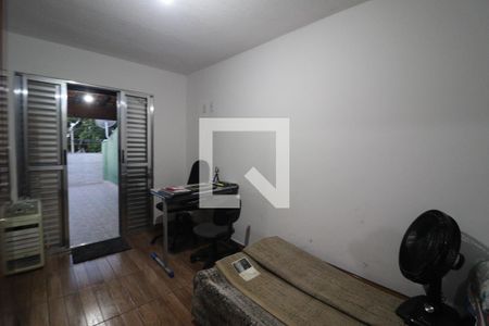 Casa à venda com 156m², 3 quartos e 2 vagas Casa à venda com 156m², 3 quartos e 2 vagasQuarto