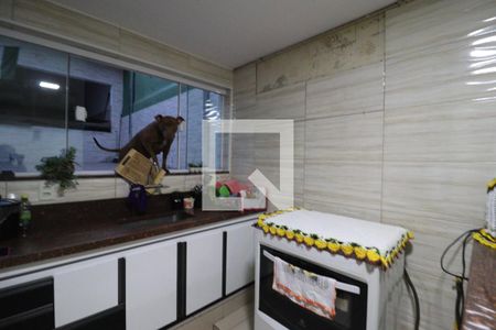 Casa à venda com 156m², 3 quartos e 2 vagas Casa à venda com 156m², 3 quartos e 2 vagasCozinha e Área de Serviço