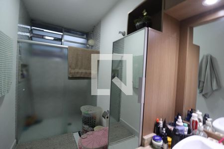 Casa à venda com 156m², 3 quartos e 2 vagas Casa à venda com 156m², 3 quartos e 2 vagasBanheiro