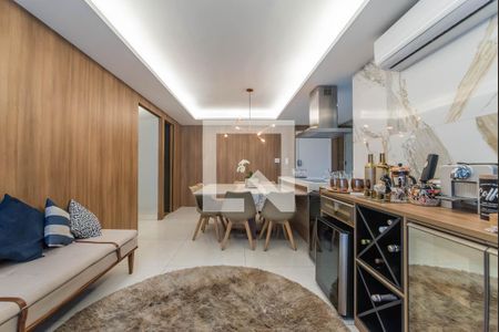 Sala de apartamento à venda com 3 quartos, 175m² em Vila Gumercindo, São Paulo