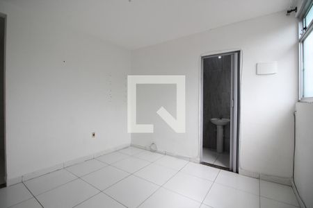 Sala de kitnet/studio para alugar com 1 quarto, 50m² em Curicica, Rio de Janeiro