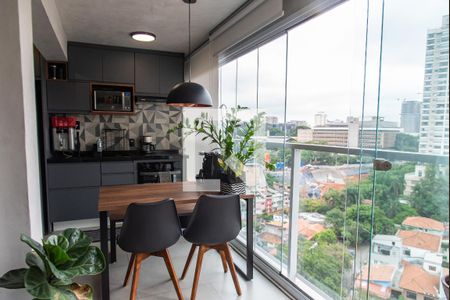 Varanda/cozinha de kitnet/studio para alugar com 1 quarto, 40m² em Vila Mariana, São Paulo