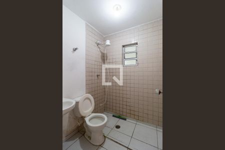 Banheiro de apartamento para alugar com 1 quarto, 42m² em Brás, São Paulo