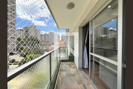 Varanda de apartamento à venda com 4 quartos, 117m² em Parque Jabaquara, São Paulo