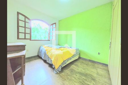 Quarto 2 de casa à venda com 3 quartos, 1000m² em Vila Rica, Lagoa Santa